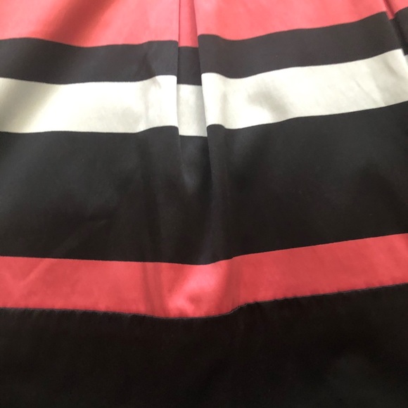 EAST 5 th A-LINE STRIPED SKIRT - Picture 3 of 6